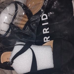 I don't need 2 pairs.